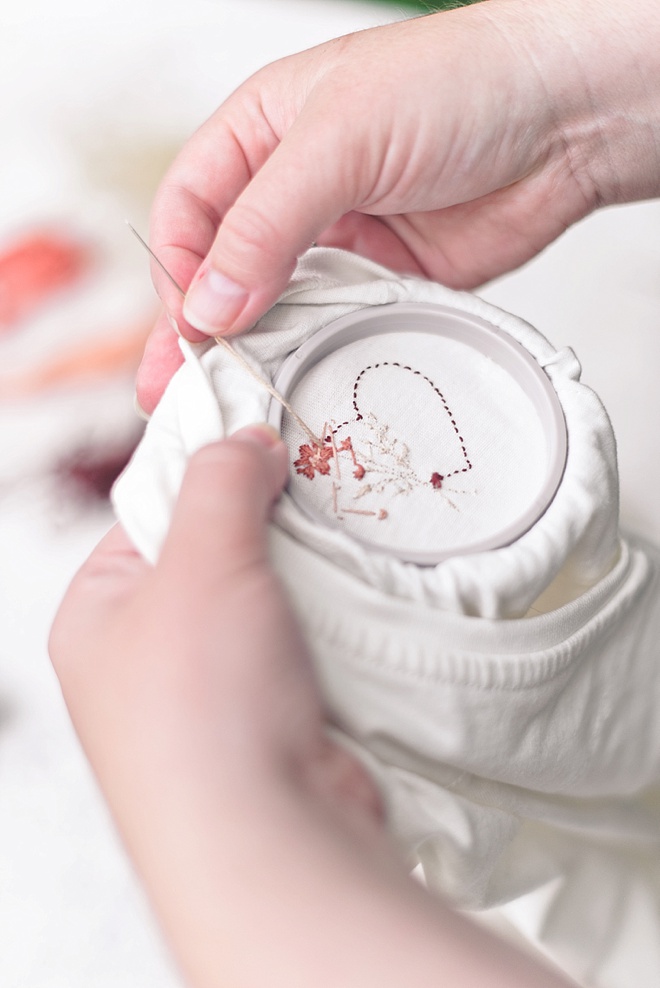 Embroidery hoop for tshirts