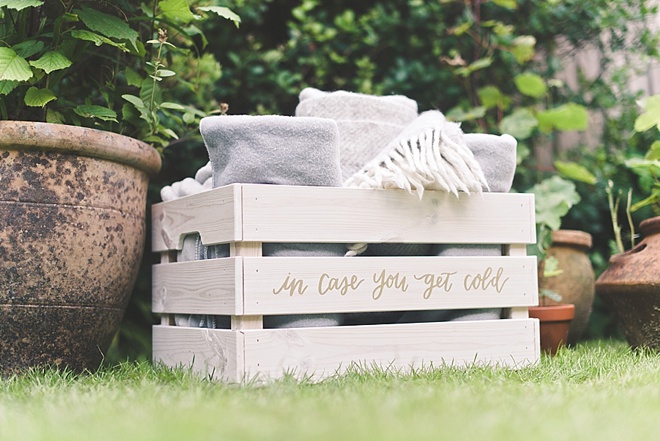 DIY Wedding Blanket Crate