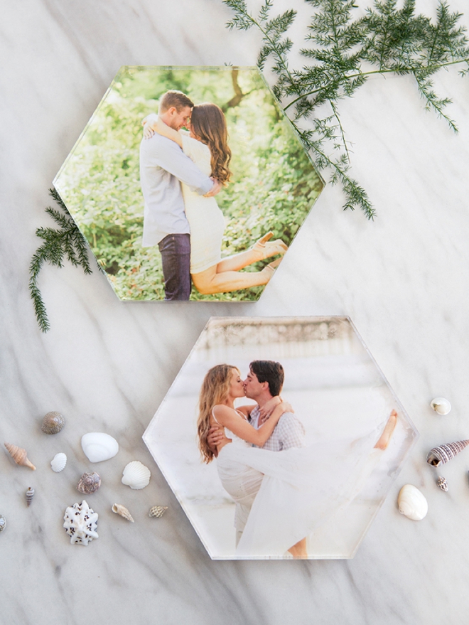 OMG. How adorable are these DIY photo cake toppers!?