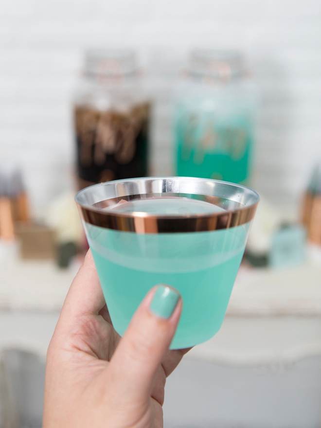 The most delicious turquoise cocktail you will find!