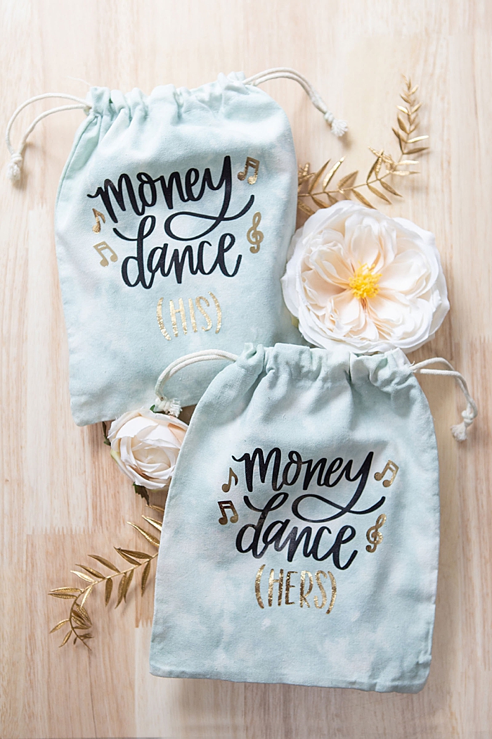 How to make your own Money Dance bags, that are cute!