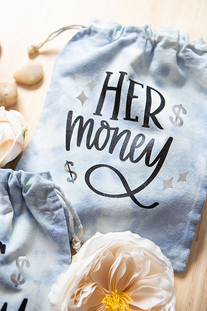 How to make non-cheesy Money Dance bags!